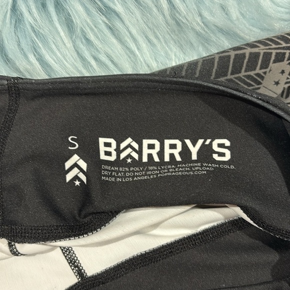 Barry's Bootcamp Winged Graphic Black High Rise Leggings - Picture 2 of 8